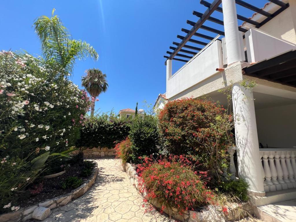 Villa Tamara With Private Pool Peyia Exterior foto