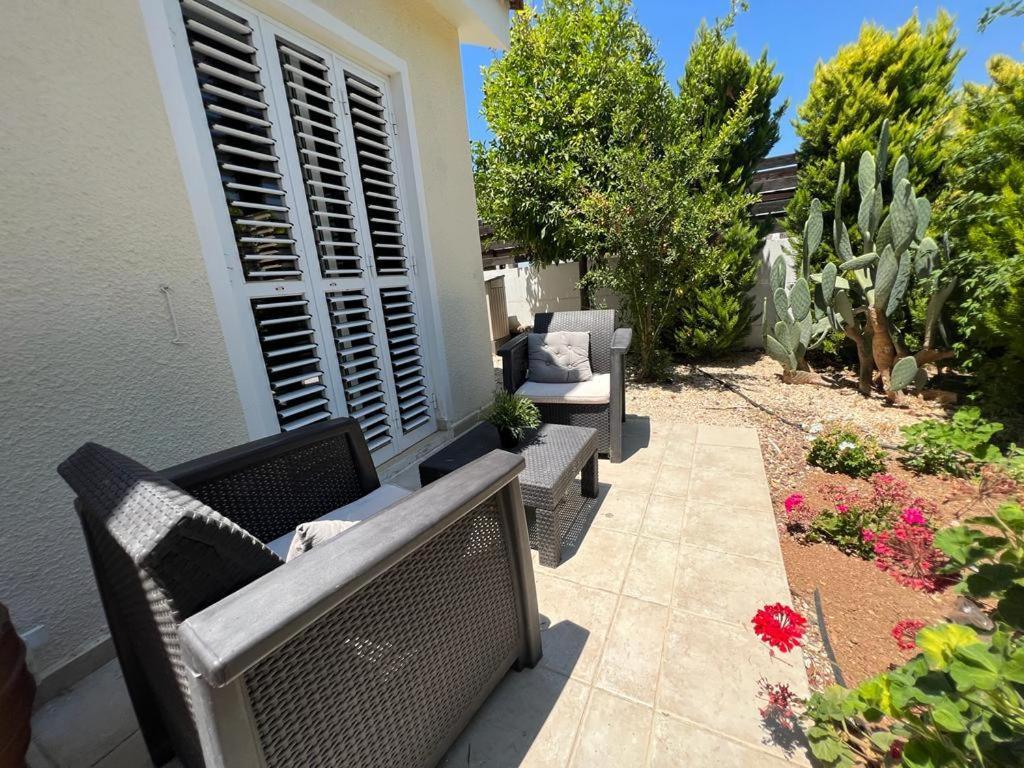 Villa Tamara With Private Pool Peyia Exterior foto